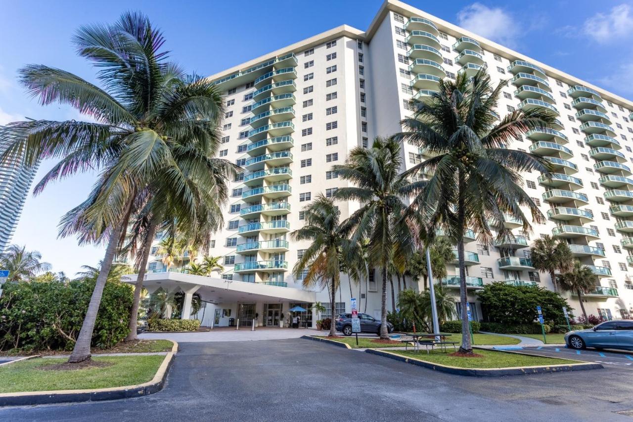 Sunny Isles Ocean Reserve Condo Apartments Miami Beach Exterior foto